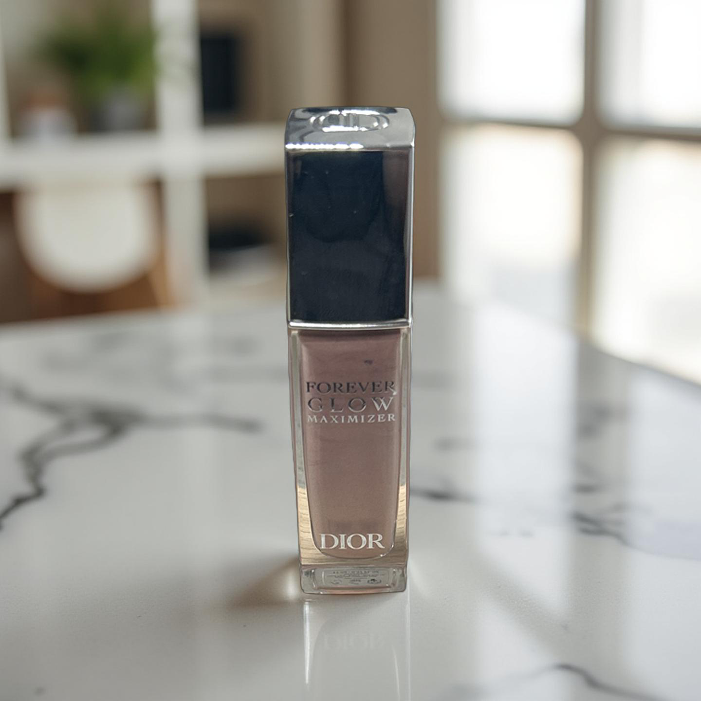 Dior Forever Glow Maximizer Highlighter in Pink